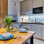 Apartament Z Basenem I Saunami Stone Hill Ii Vip Centrum By Royal Aparts *