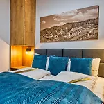 Z Basenem I Saunami Stone Hill Ii Vip Centrum By Royal Aparts Apartament Szklarska Poręba