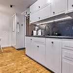 Apartament Z Basenem I Saunami Stone Hill Ii Vip Centrum By Royal Aparts Szklarska Poręba
