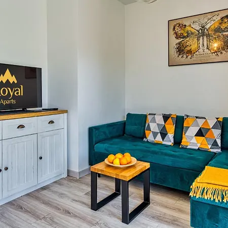 Z Basenem I Saunami Stone Hill Ii Vip Centrum By Royal Aparts * Szklarska Poreba