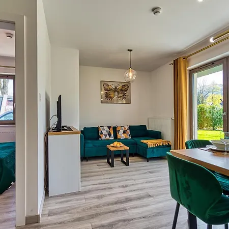 Z Basenem I Saunami Stone Hill Ii Vip Centrum By Royal Aparts Apartment Szklarska Poreba