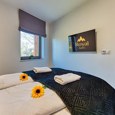 Z Basenem I Saunami Stone Hill Ii Vip Centrum By Royal Aparts Apartment *