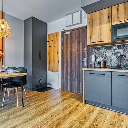 Apartment Z Basenem I Saunami Stone Hill Ii Vip Centrum By Royal Aparts Szklarska Poreba