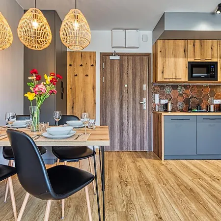 Apartment Z Basenem I Saunami Stone Hill Ii Vip Centrum By Royal Aparts *