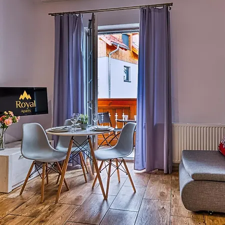 Z Basenem I Saunami Stone Hill Ii Vip Centrum By Royal Aparts