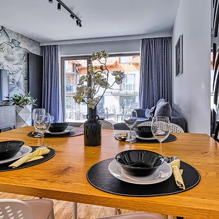 Appartement Z Basenem I Saunami Stone Hill Ii Vip Centrum By Royal Aparts Szklarska Poreba