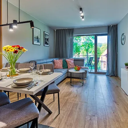Z Basenem I Saunami Stone Hill Ii Vip Centrum By Royal Aparts *