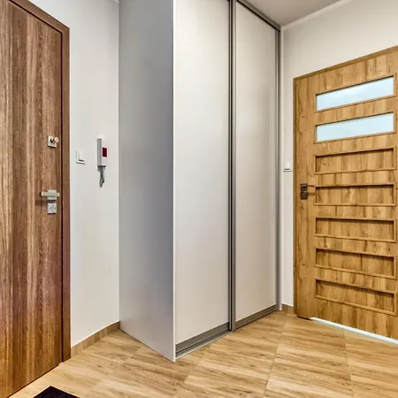 Z Basenem I Saunami Stone Hill Ii Vip Centrum By Royal Aparts * Szklarska Poreba