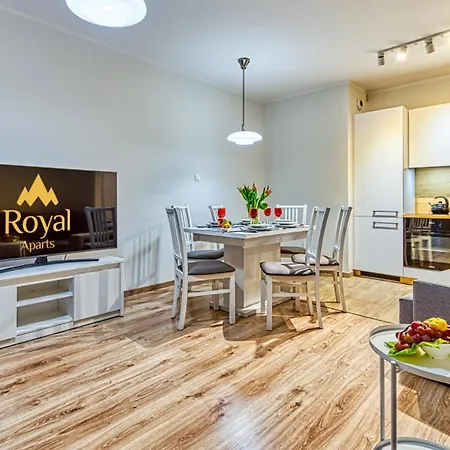 Z Basenem I Saunami Stone Hill Ii Vip Centrum By Royal Aparts Szklarska Poreba