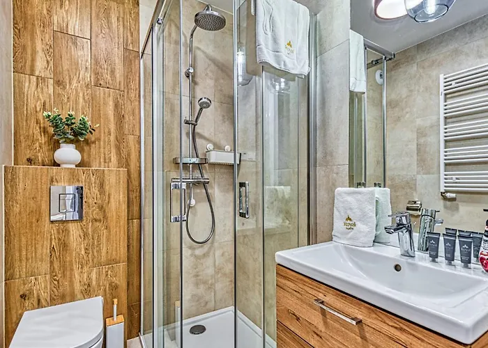 Z Basenem I Saunami Stone Hill Ii Vip Centrum By Royal Aparts * Szklarska Poręba