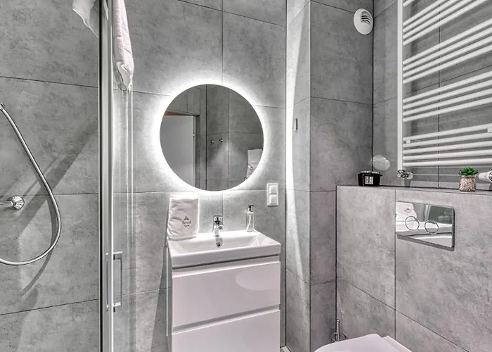 Z Basenem I Saunami Stone Hill Ii Vip Centrum By Royal Aparts Szklarska Poręba