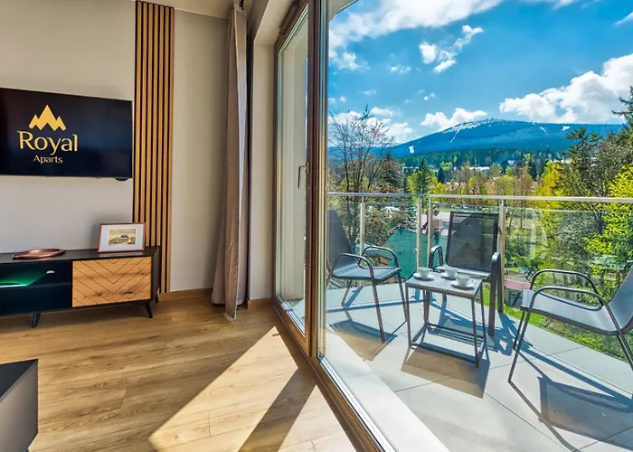 Z Basenem I Saunami Stone Hill Ii Vip Centrum By Royal Aparts * Szklarska Poręba