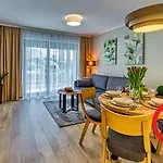 Z Basenem I Saunami Stone Hill Ii Vip Centrum By Royal Aparts Szklarska Poręba