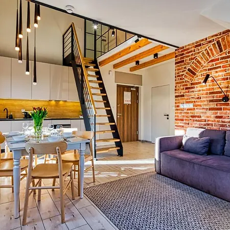 Z Basenem I Saunami Stone Hill Ii Vip Centrum By Royal Aparts Apartmán Sklářská Poruba