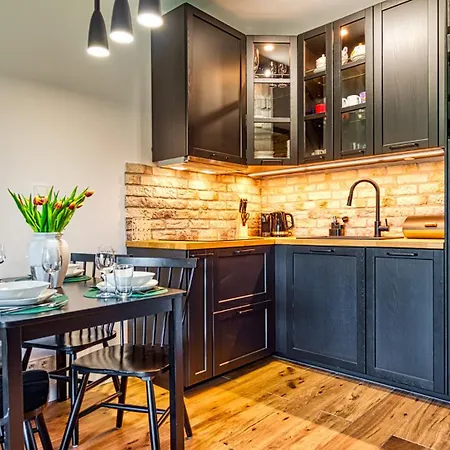 Daire Z Basenem I Saunami Stone Hill Ii Vip Centrum By Royal Aparts