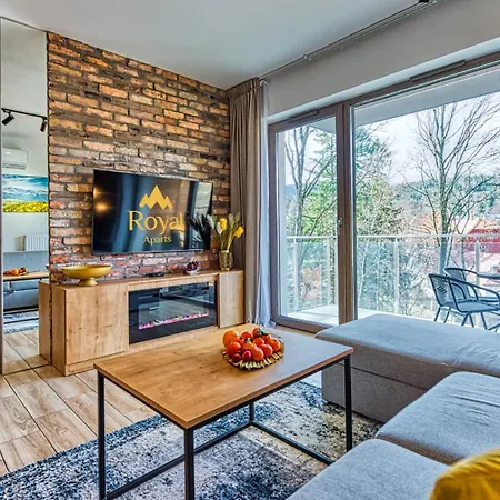 Z Basenem I Saunami Stone Hill Ii Vip Centrum By Royal Aparts