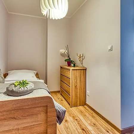 Z Basenem I Saunami Stone Hill Ii Vip Centrum By Royal Aparts * Sklářská Poruba
