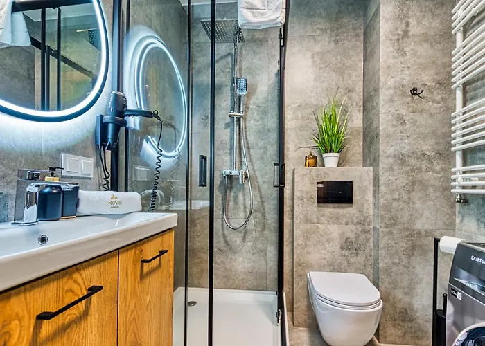 Z Basenem I Saunami Stone Hill Ii Vip Centrum By Royal Aparts Szklarska Poreba