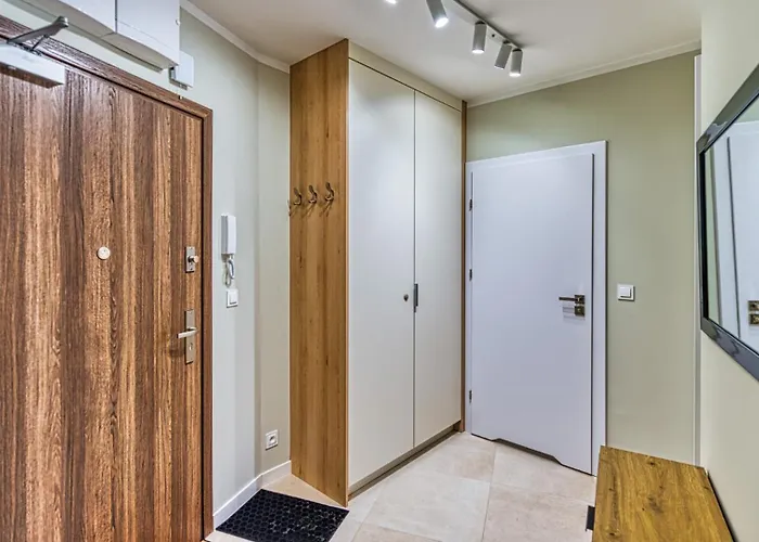 Z Basenem I Saunami Stone Hill Ii Vip Centrum By Royal Aparts Apartment Szklarska Poreba
