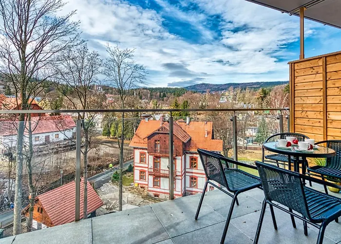 Z Basenem I Saunami Stone Hill Ii Vip Centrum By Royal Aparts Apartment Szklarska Poreba