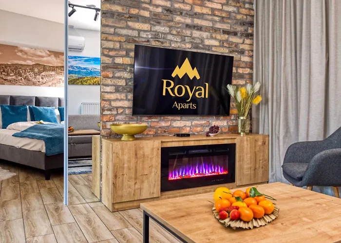 Z Basenem I Saunami Stone Hill Ii Vip Centrum By Royal Aparts Apartment